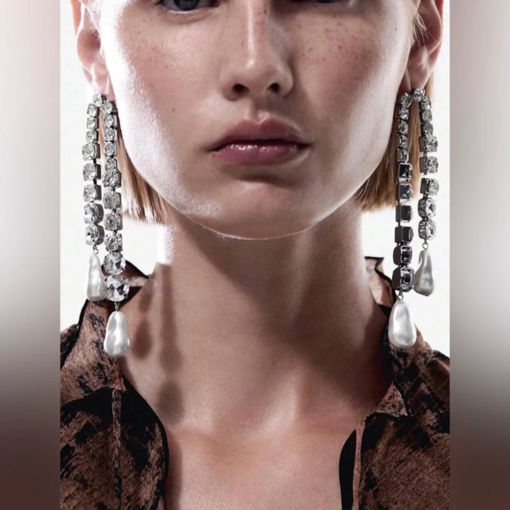 New Zara Rhinestone Crystal Drop Statement Earrings - Picture 4 of 16